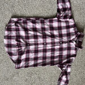 Brand new pink lily flannel